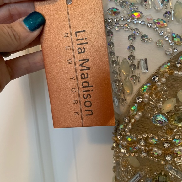 White Evening Gown Prom dress - Picture 5 of 7